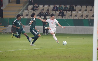 Trung Kiên thủ chắc - Đình Bắc công hay, U.23 Việt Nam đánh bại Ả Rập Xê Út: VFF thưởng lớn