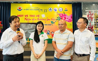 Người Quảng Ngãi giúp nhau 'về quê mình ăn tết'