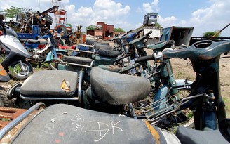 Thanh lý xe cũ nát mà không giữ lại biển số, coi chừng rắc rối pháp lý