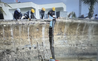 Đề nghị khắc phục sự cố kè biển dự án 12.000 tỉ đồng ở TP.HCM bị sập