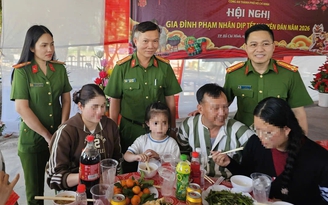 Bữa cơm khơi dậy khát vọng hoàn lương trong mỗi phạm nhân