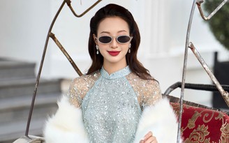 Xuân về, áo dài cách tân gợi mở vẻ đẹp tươi mới