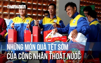 Công nhân thoát nước TP.HCM đón Tết sớm ngay tại nơi làm việc