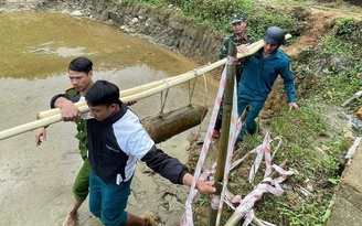 Quảng Ngãi: Người dân làm rẫy tá hỏa phát hiện quả bom nặng 50 kg