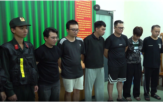 Công an TP.HCM triệt phá đường dây cung cấp khí cười cho nhiều quán bar, nhà hàng