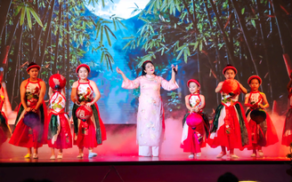 Tổng đạo diễn Nguyễn Như Khôi: Tôi muốn đưa chèo, xẩm vào ký ức Trung thu của trẻ em hôm nay