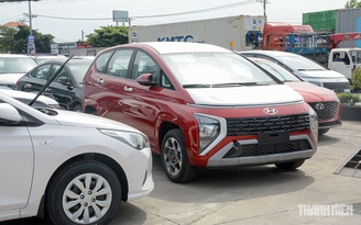 Ô tô nhập khẩu tăng tốc về Việt Nam, xe giá rẻ từ Indonesia chiếm hơn 40%