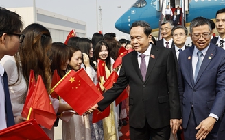 Chủ tịch Quốc hội Trần Thanh Mẫn bắt đầu thăm chính thức Trung Quốc