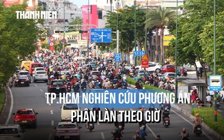 Giờ cao điểm xe máy kín đường, TP.HCM nghiên cứu giảm làn ô tô để chống ùn tắc ra sao?