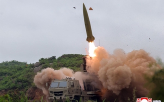 Nghi Triều Tiên phóng nhiều tên lửa đạn đạo, Hàn Quốc lập tức có động thái