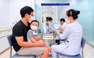 Hơn 100.000 trẻ em trên cả nước đã tiêm vắc xin tay chân miệng tại VNVC