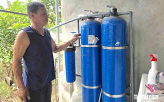 Nghệ An: Đường ống nằm trước nhà, người dân vẫn… khát nước sạch