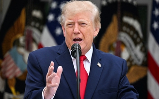 Ông Trump chỉ trích ông Zelensky vì Ukraine tấn công nhà máy lọc dầu Nga