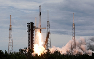 SpaceX lập kỷ lục hành trình nhanh nhất tới ISS