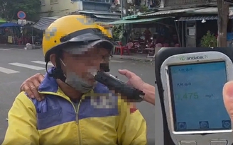 Nhiều tài xế công nghệ ở TP.HCM vi phạm nồng độ cồn kịch khung vẫn chở khách