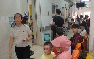 Bệnh nhi nhập viện tăng mạnh ở Huế, cảnh báo trẻ sốt cao khó hạ