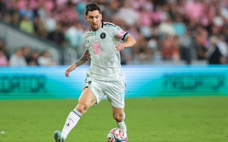 Messi không dự lễ trao Quả bóng vàng vì bận 'diện kiến' Hoàng gia Tây Ban Nha Messi không dự lễ trao Quả bóng vàng vì bận 'diện kiến' Hoàng gia Tây Ban Nha