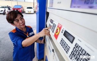Thủ tướng yêu cầu hoàn thiện nghị định kinh doanh xăng dầu trước ngày 10.11