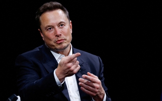 Tỉ phú Elon Musk cáo buộc giới tinh hoa Ukraine làm giàu nhờ tiền viện trợ