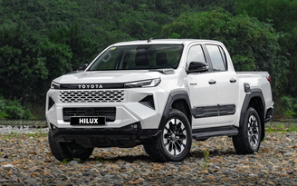 Triệu hồi hơn 2.600 xe bán tải Toyota Hilux tại Việt Nam