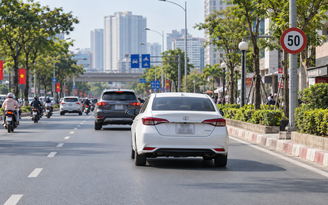 Chạy ô tô dưới 60 km/giờ, khoảng cách an toàn bắt buộc bao nhiêu mét? Chạy ô tô dưới 60 km/giờ, khoảng cách an toàn bắt buộc bao nhiêu mét?