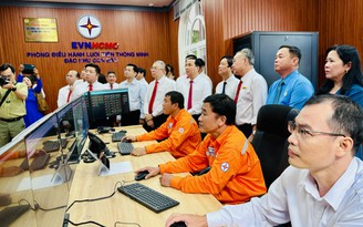 Lần đầu tiên, cư dân Côn Đảo có lưới điện thông minh đón tết