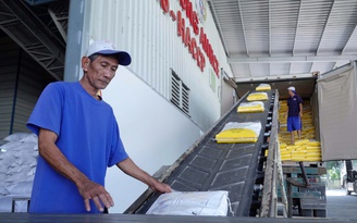 Philippines lên kế hoạch giảm nhập khẩu, doanh nghiệp gạo Việt lo lắng
