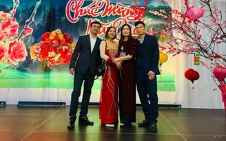 Chi 120 triệu tiền vé máy bay, gia đình người Việt ở Slovakia quyết về quê ăn tết