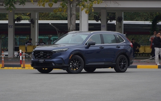 Honda CR-V bản hybrid lắp ráp tại Việt Nam chốt giá bán, thấp nhất 1,17 tỉ đồng