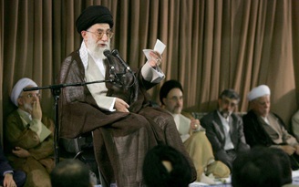 NÓNG: Iran xác nhận Lãnh tụ tối cao Khamenei đã chết