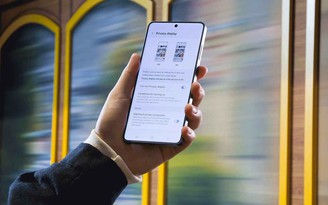 Không có gì cần giấu, sao màn hình chống nhìn trộm trên Galaxy S26 Ultra vẫn đáng giá?