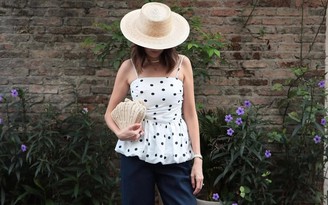 Bí quyết diện họa tiết chấm bi sang mà không sến