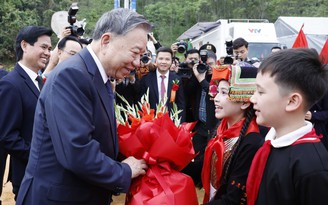 Tổng Bí thư: Nhà trường phải thực sự trở thành 'ngôi nhà thứ hai' ấm áp