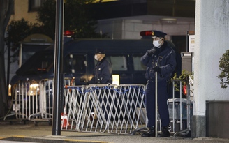 Thành viên Lực lượng Phòng vệ Nhật Bản mang dao đột nhập Đại sứ quán Trung Quốc