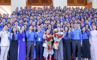 Những khoảnh khắc xúc động trong buổi gặp mặt của  Thủ tướng với thanh niên