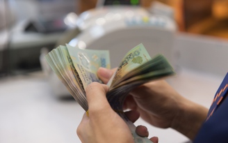 Nhận thù lao 3 triệu đồng/lần sẽ bị trừ 10% thuế thu nhập cá nhân