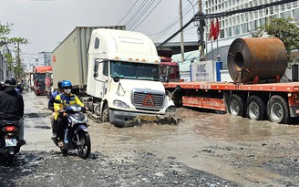 Đường Bến Nghé đầy hố sâu: TP.HCM sửa chữa, điều chỉnh giao thông 10 ngày
