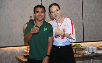 Madam Pang sốt ruột tăng tiền thưởng 4 tỉ đồng cho đội tuyển Thái Lan trước trận sống còn