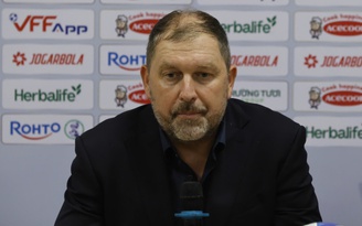 HLV Cklamovski nói điều cực bất ngờ: 'Đội tuyển Malaysia bị Việt Nam áp đảo thật đấy, nhưng...'