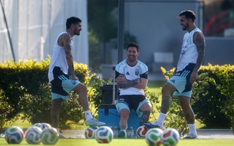 Messi thi đấu trận cuối cùng với đội tuyển Argentina trên sân nhà trước World Cup