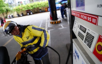 Giá xăng dầu hôm nay 5.3.2026: Thế giới tăng, trong nước chiều nay thế nào?