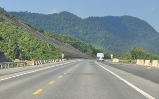 Cao tốc La Sơn - Hòa Liên tăng tốc độ tối đa lên 60 km/giờ từ hôm nay 1.4