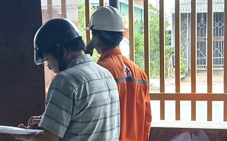 Chiếc áo màu cam không bao giờ quên