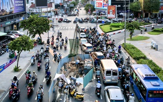 Hàng trăm điểm khoan khảo sát địa chất dọc tuyến metro số 2 tại TP.HCM