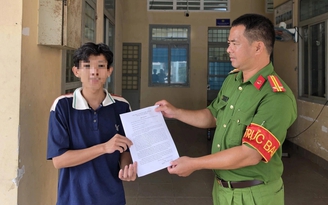 Công an xã Thái Mỹ truy bắt nhanh tên cướp, thu hồi tài sản cho dân