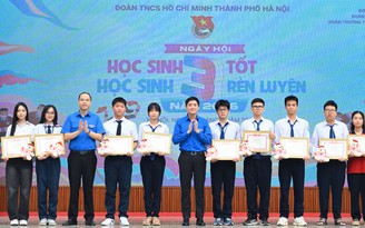 Nhiều tấm gương học sinh tiêu biểu đã được tuyên dương