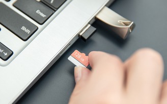 Điều ít người biết về tuổi thọ của USB và thẻ nhớ