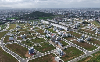 Người có nhà cách nơi làm việc 30 km được mua nhà ở xã hội