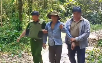 Khống chế người đàn ông gây thương tích rồi cố thủ trong hang đá