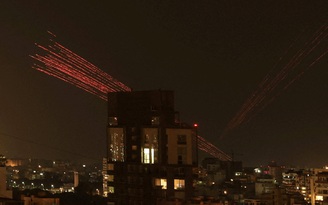 Vừa ngừng bắn, Lebanon tố cáo Israel vi phạm